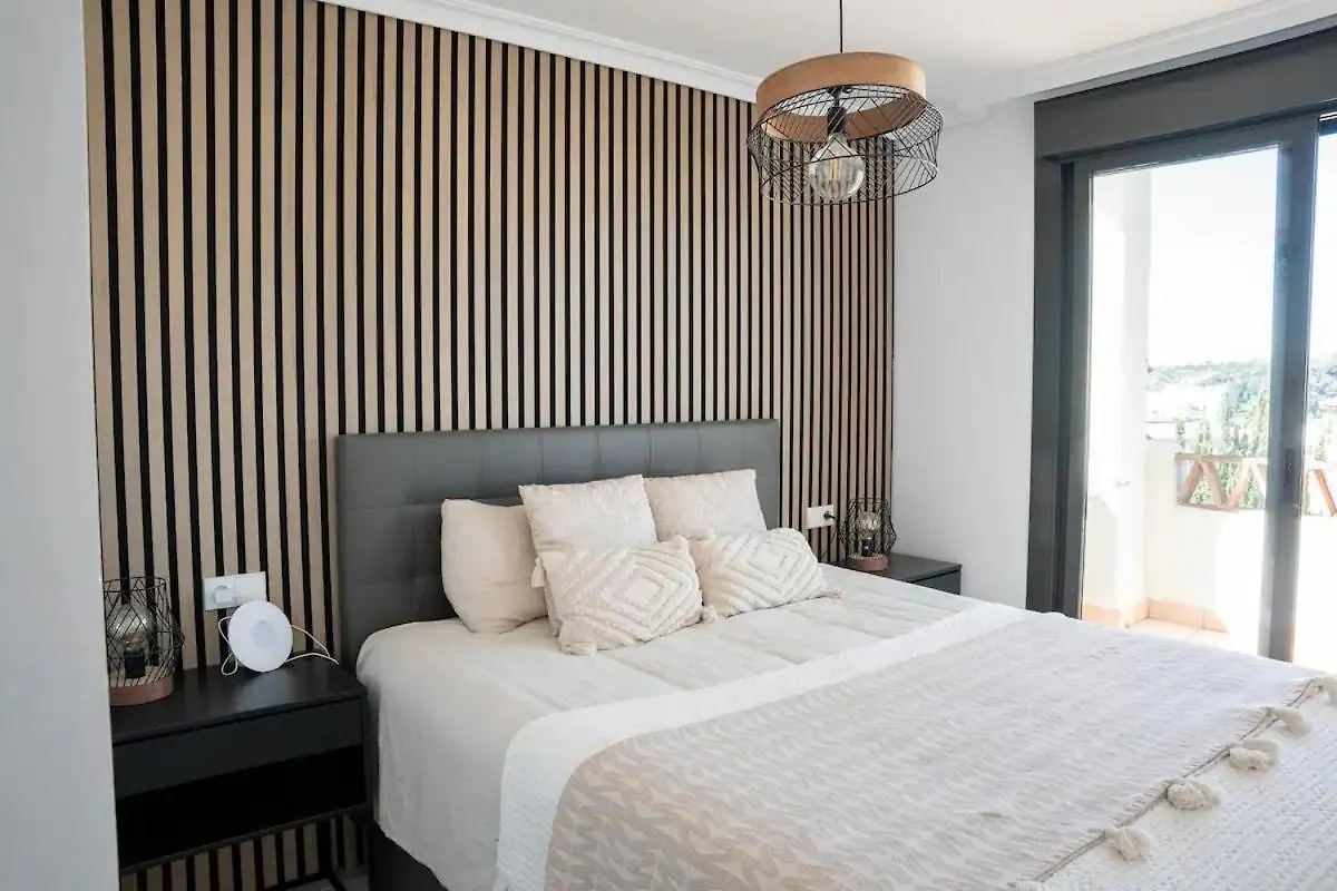 Penthouse In Estepona Met Jacuzzi En Zeezicht! 0*,  Spain